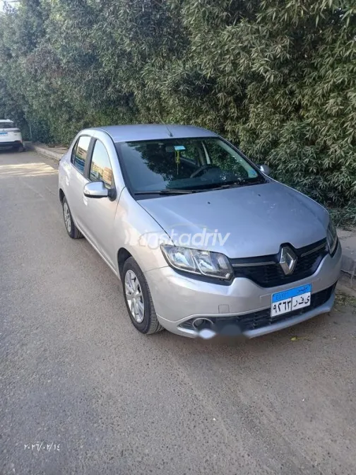 رينو لوجان 2016 فضي مستعملة للبيع - 2
