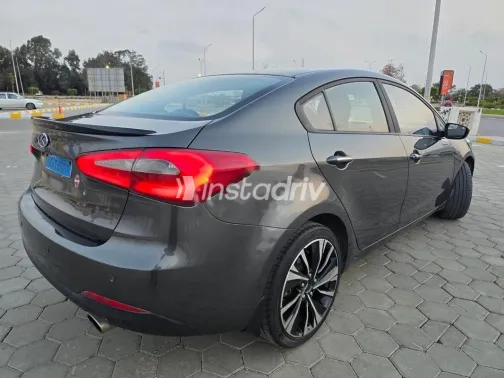 كيا سيراتو 2014 رمادي مستعملة للبيع - 3