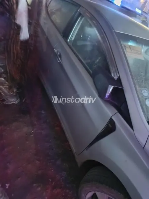 هيونداي إلنترا ام دى 2012 رمادي مستعملة للبيع - 2