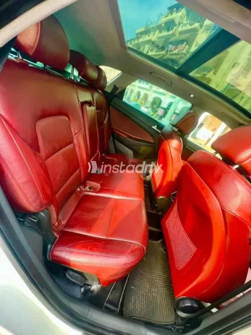 هيونداي توسان تربو GDI 2019 أبيض مستعملة للبيع - 5