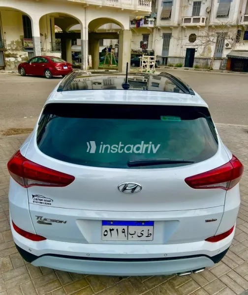 هيونداي توسان تربو GDI 2019 أبيض مستعملة للبيع - 9