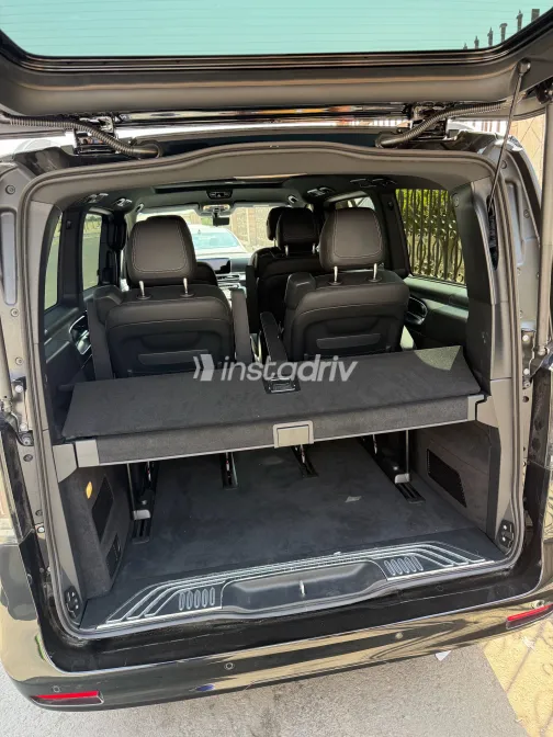 مرسيدس 300 2025 أبيض مستعملة للبيع - 2