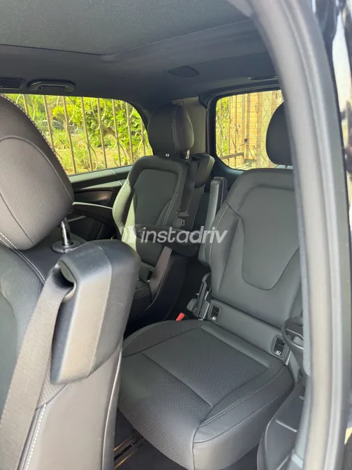 مرسيدس 300 2025 أبيض مستعملة للبيع - 6