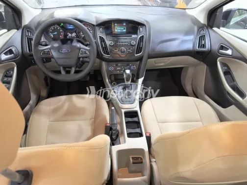 Ford Focus 2016 Black Used for Sale - 9