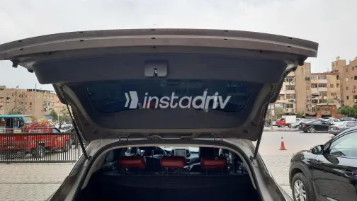 Hyundai Tucson GDI 2020 Gold Used for Sale - 9