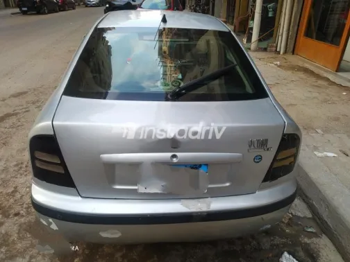 Skoda Octavia A4 2004 Silver Used for Sale - 3