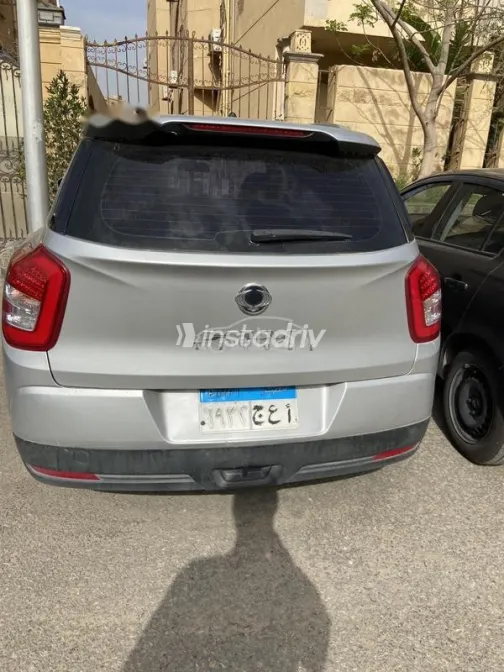 سانج يونج تيفولى XLV 2019 أبيض مستعملة للبيع - 1