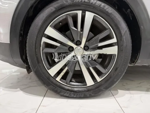 Peugeot 5008 2019 Gray Used for Sale - 3