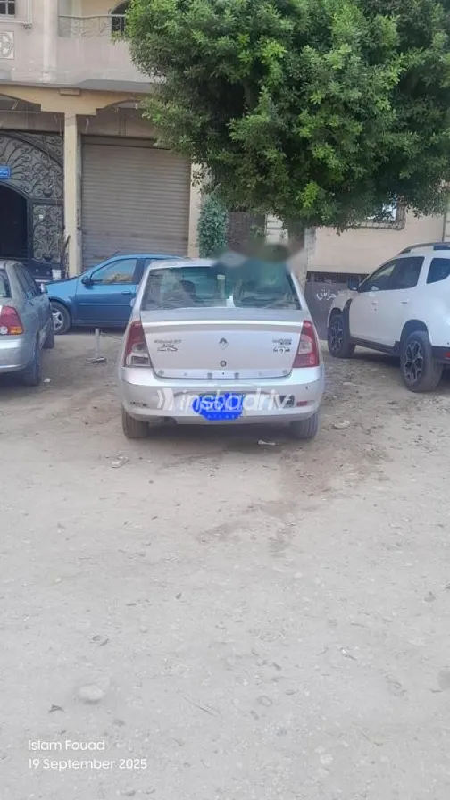 رينو لوجان 2014 فضي مستعملة للبيع - 4