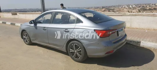 ام جى 5 2021 أبيض مستعملة للبيع - 6