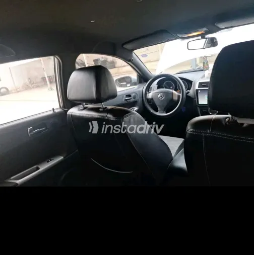 بريليانس FSV 2013 أبيض مستعملة للبيع - 10