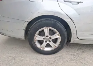 بريليانس FSV 2013 أبيض مستعملة للبيع