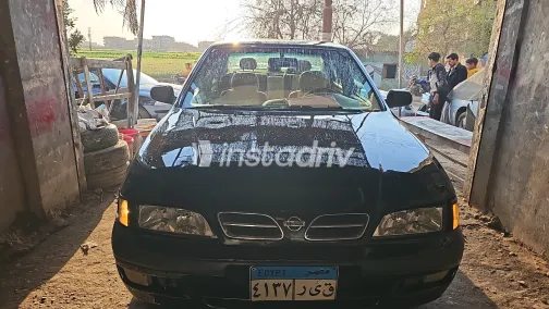 نيسان صنى 1998 أبيض مستعملة للبيع - 1