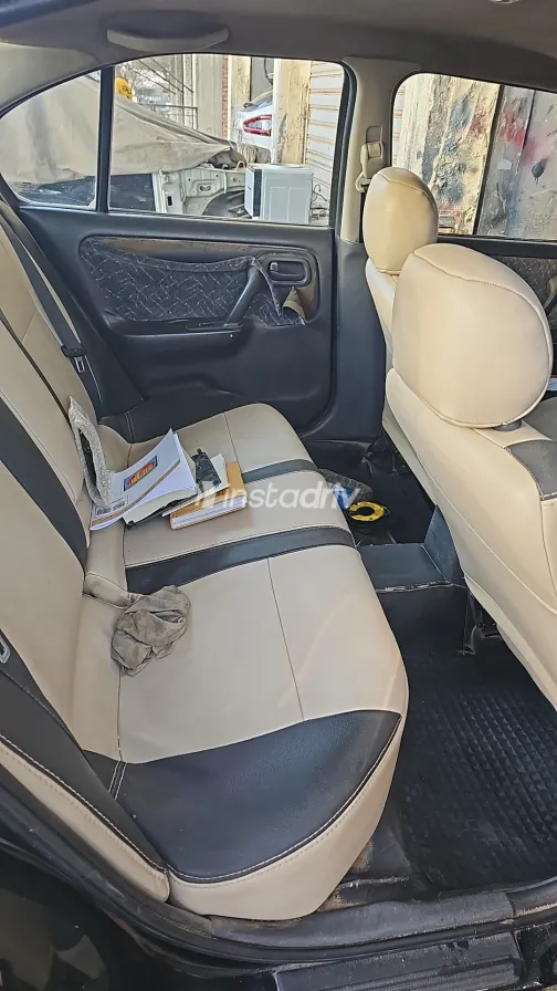 نيسان صنى 1998 أبيض مستعملة للبيع - 2