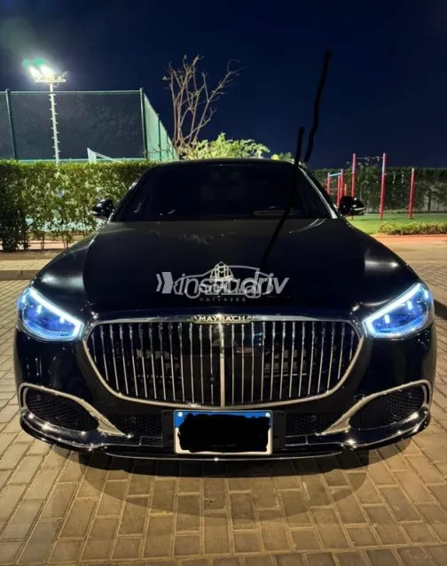 مرسيدس S 500 2021 أسود مستعملة للبيع - 1