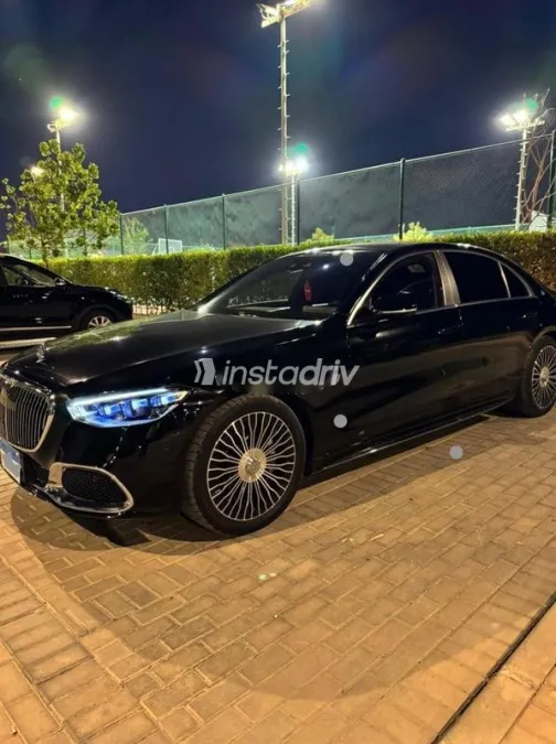 مرسيدس S 500 2021 أسود مستعملة للبيع - 4