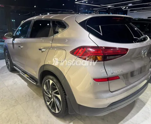 Hyundai Tucson GDI 2020 Silver Used for Sale - 6