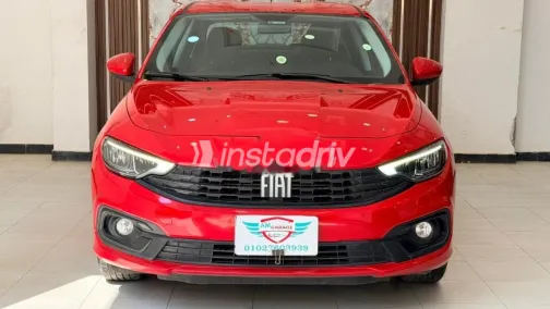فيات تيبو 2021 أحمر مستعملة للبيع - 2