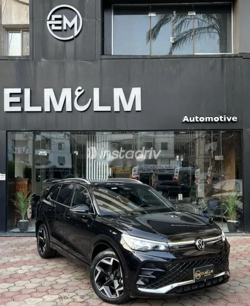 Volkswagen Tiguan 2024 Black Used for Sale - 1
