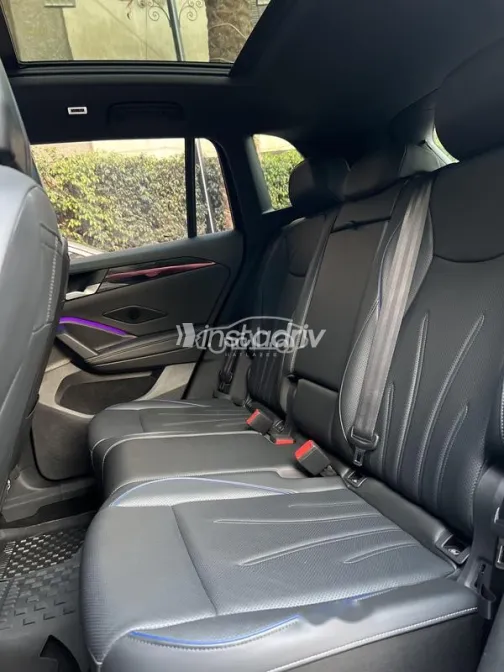 Volkswagen Tiguan 2024 Black Used for Sale - 2
