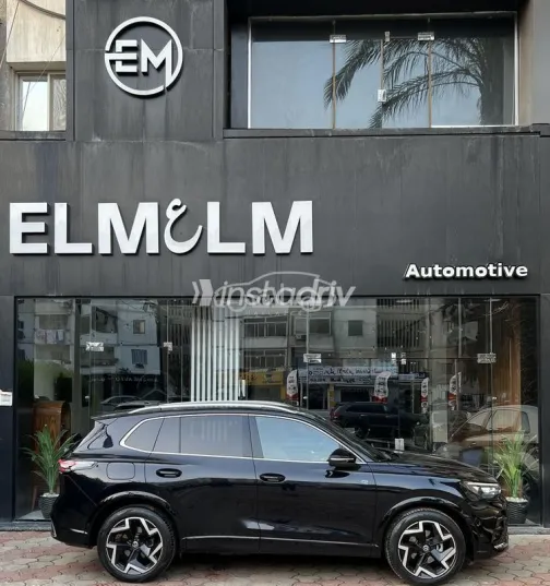 Volkswagen Tiguan 2024 Black Used for Sale - 8