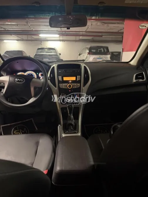 بى واى دى‬ F3 2025 أبيض مستعملة للبيع - 3