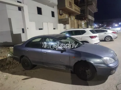 نيسان صنى 2009 بترولي مستعملة للبيع - 3