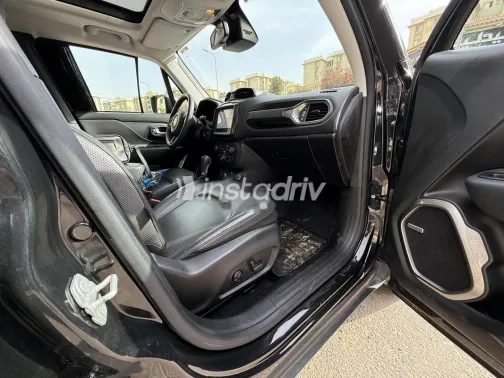 جيب رينيجيد 2021 أسود مستعملة للبيع - 8