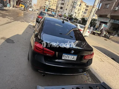 بي ام دبليو 318 2019 أبيض مستعملة للبيع - 7