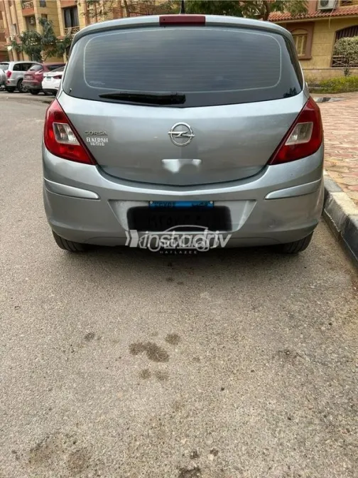 اوبل كورسا 2014 رمادي مستعملة للبيع - 2