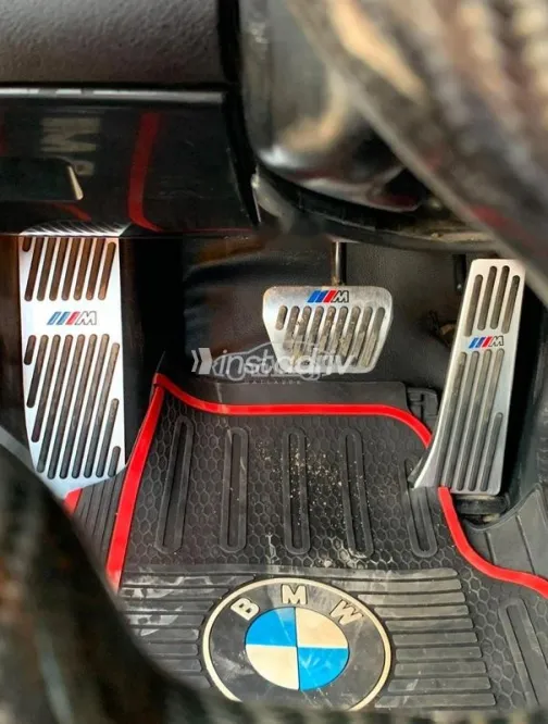 BMW 318 2001 White Used for Sale - 10