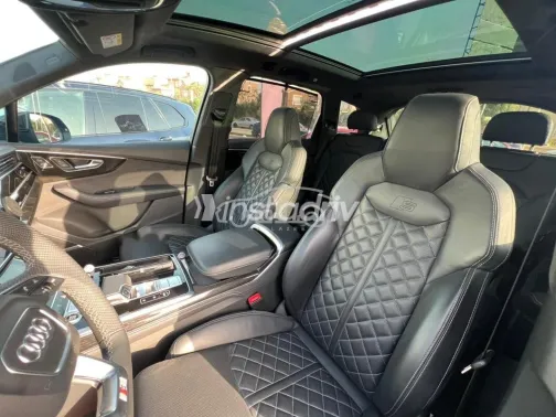 Audi Q7 2025 Gray Used for Sale - 5