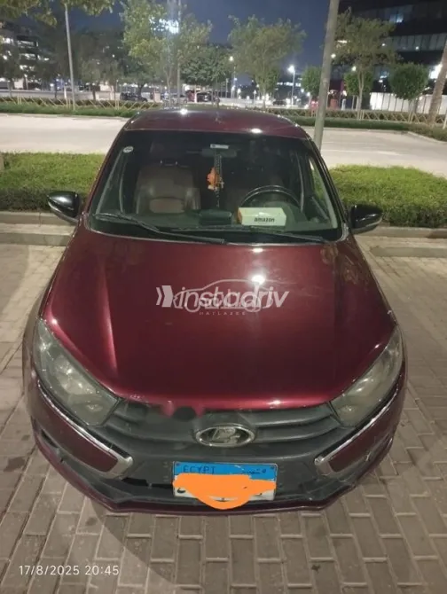 لادا جرانتا 2022 أبيض مستعملة للبيع - 1