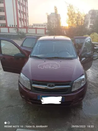 لادا جرانتا 2018 أبيض مستعملة للبيع