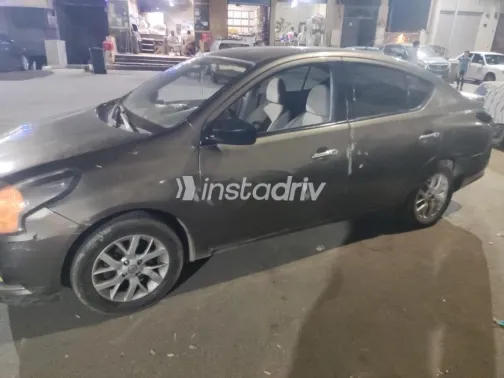 Nissan Sunny 2016 Bronze Used for Sale - 3