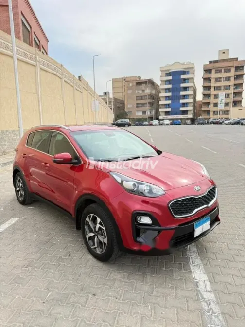 كيا سبورتاج 2020 أحمر مستعملة للبيع - 1
