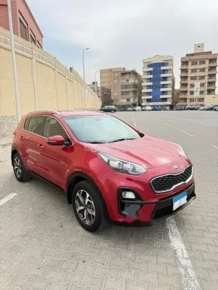 كيا سبورتاج 2020 أحمر مستعملة للبيع
