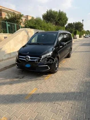 مرسيدس فيانو 2021 أسود مستعملة للبيع