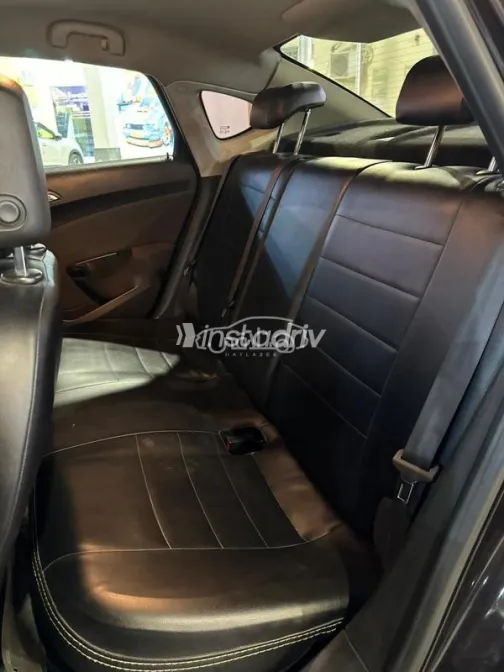 Opel Astra 2016 Brown Used for Sale - 7