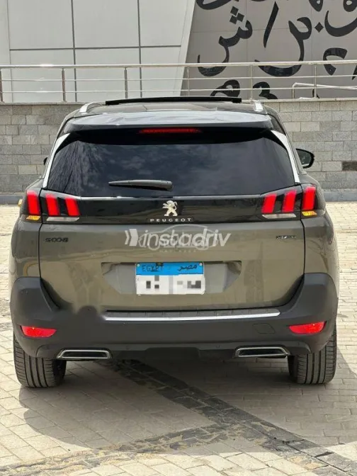 Peugeot 5008 2020 Green Used for Sale - 5