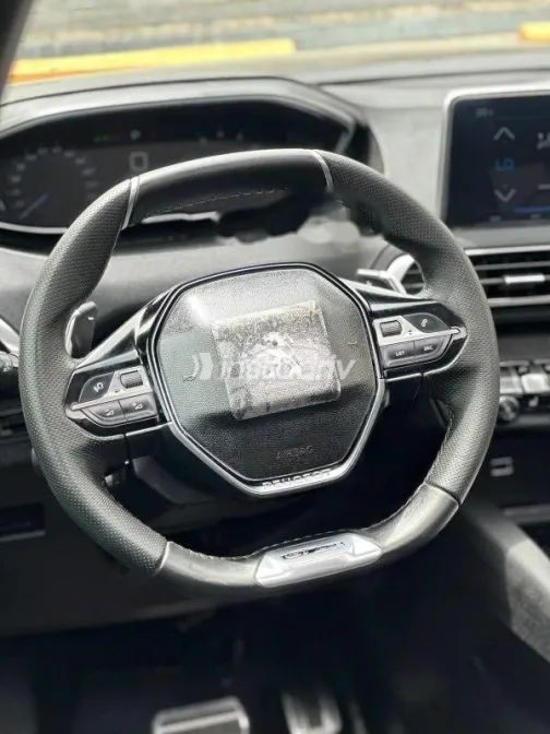 Peugeot 5008 2020 Green Used for Sale - 10