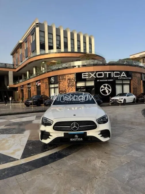 مرسيدس A 200 2021 أبيض مستعملة للبيع - 2