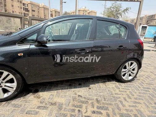 اوبل كورسا 2013 أبيض مستعملة للبيع - 7