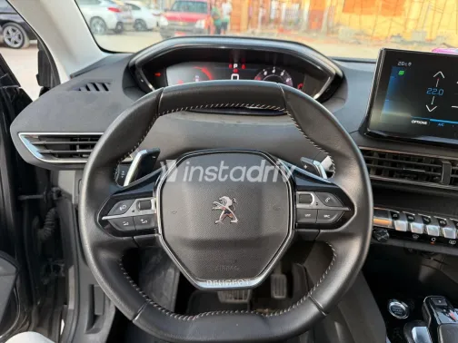 بيجو 3008 2022 أبيض مستعملة للبيع - 2