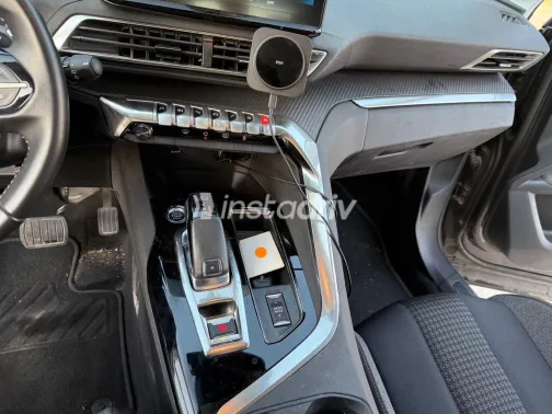 بيجو 3008 2022 أبيض مستعملة للبيع - 9