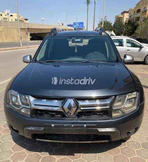 رينو داستر 2018 أبيض مستعملة للبيع - 2