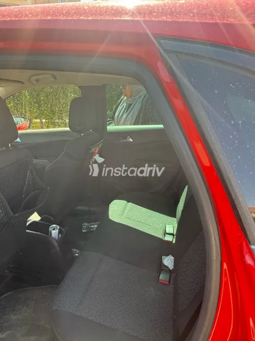 اوبل كروس لاند 2019 أبيض مستعملة للبيع - 1