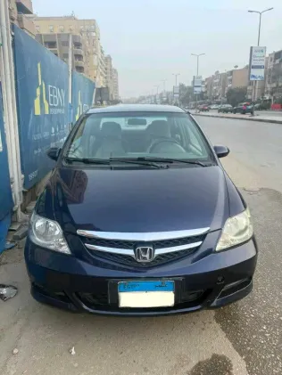 هوندا سيتى 2007 أبيض مستعملة للبيع