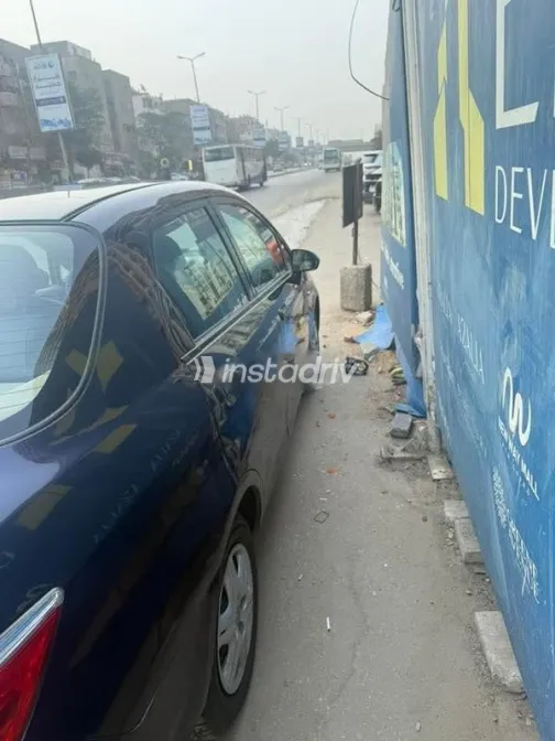 هوندا سيتى 2007 أزرق غامق مستعملة للبيع - 3