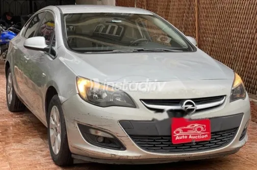 Opel Astra 2019 Silver Used for Sale - 4